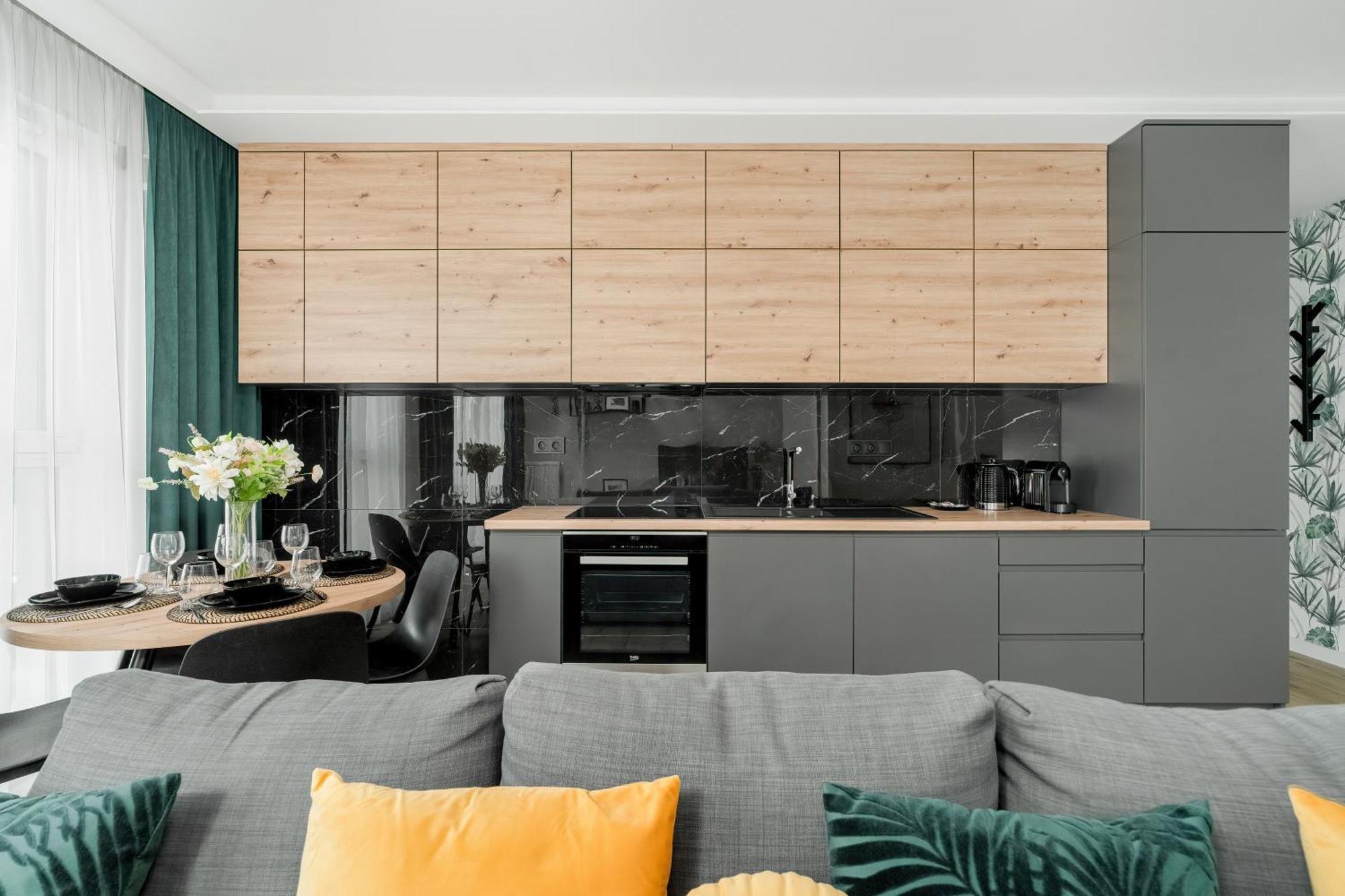 Esencja Apartments With Free Parking Garbary 104 By Noclegi Renters Познань Экстерьер фото