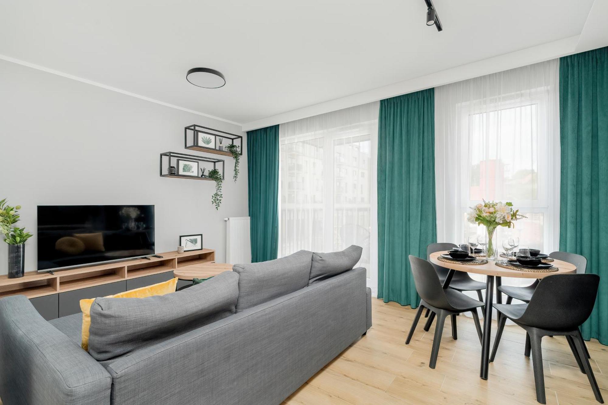 Esencja Apartments With Free Parking Garbary 104 By Noclegi Renters Познань Экстерьер фото