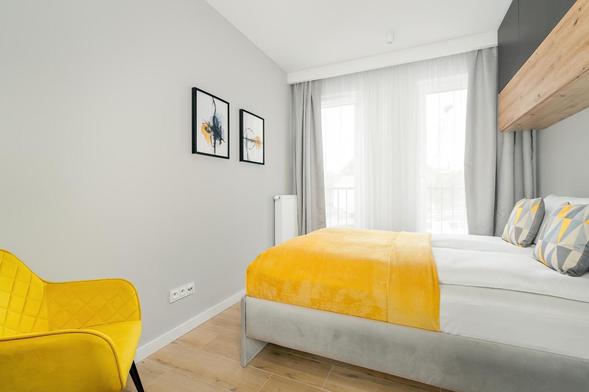 Esencja Apartments With Free Parking Garbary 104 By Noclegi Renters Познань Экстерьер фото