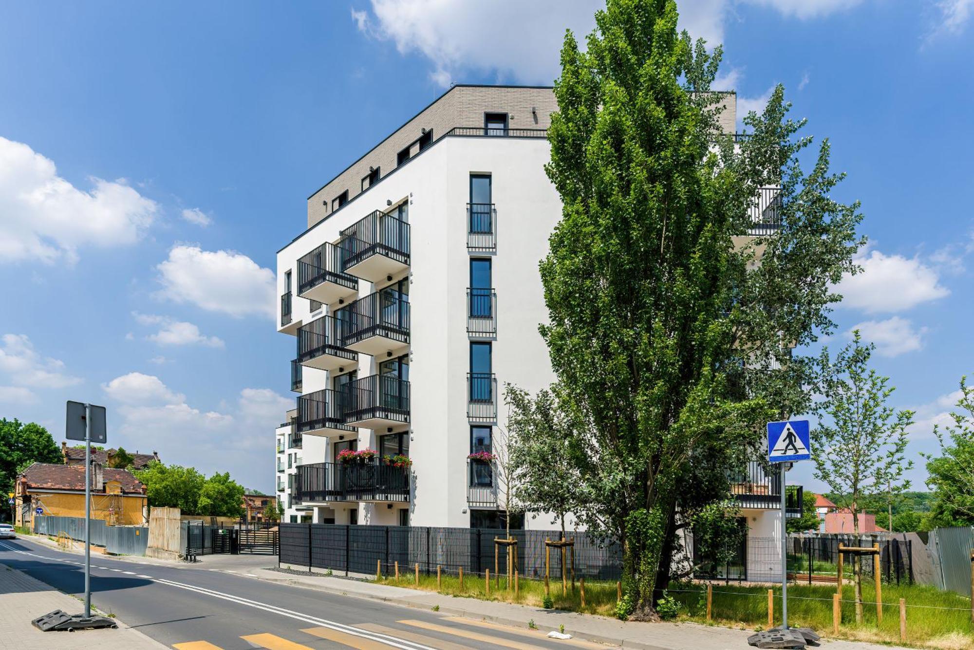 Esencja Apartments With Free Parking Garbary 104 By Noclegi Renters Познань Экстерьер фото