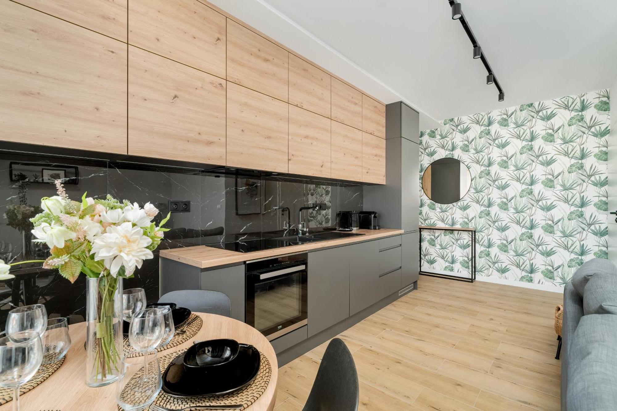 Esencja Apartments With Free Parking Garbary 104 By Noclegi Renters Познань Экстерьер фото